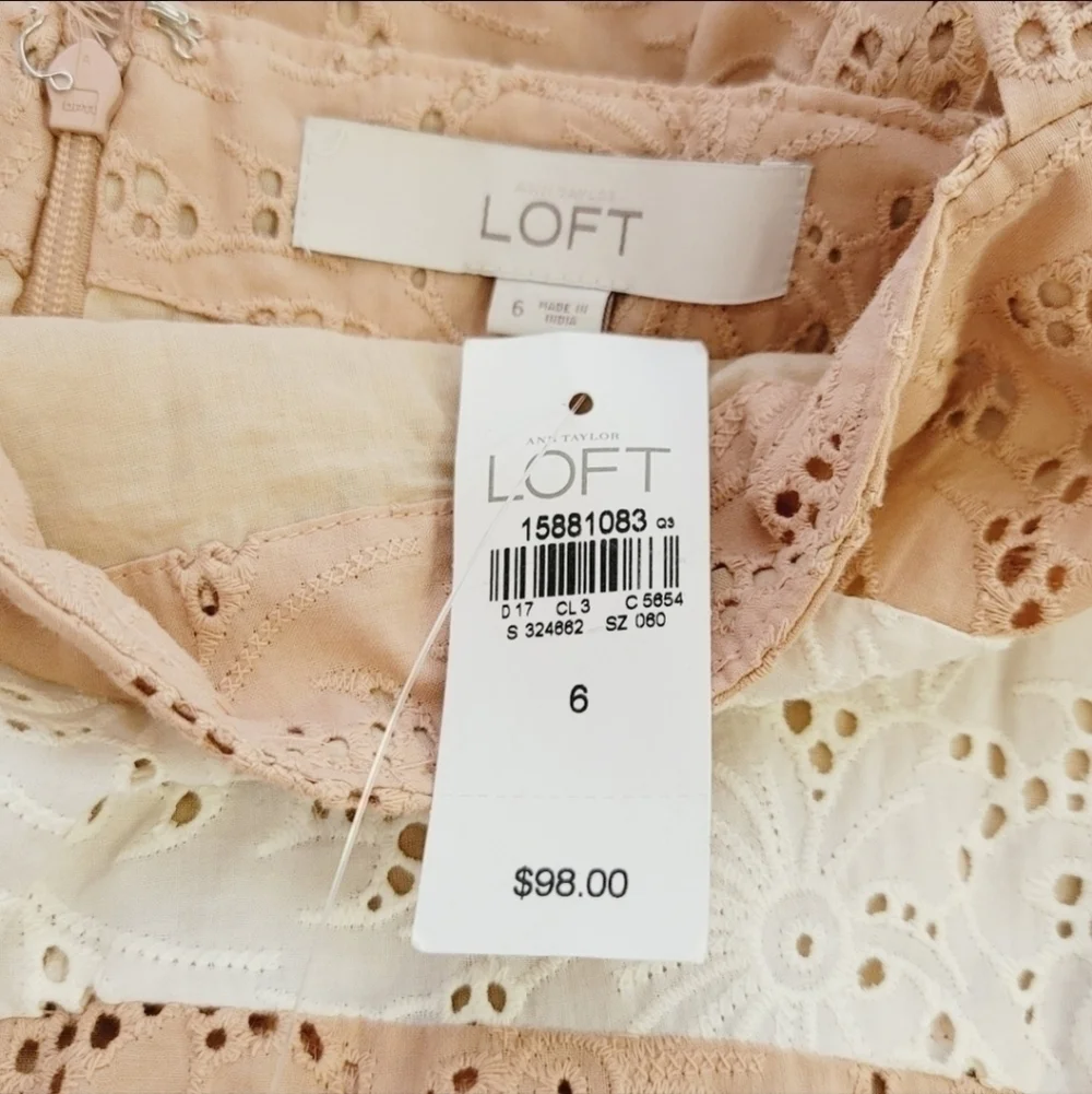 LOFT PEACH & WHITE EYELET LACE FIT & FLARE, SZ 6